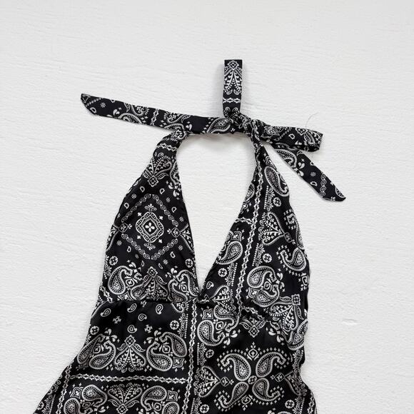 Just Polly Bandana Print Halter Mini Dress, Size Jr Large (Fits Small) - Picture 2 of 8